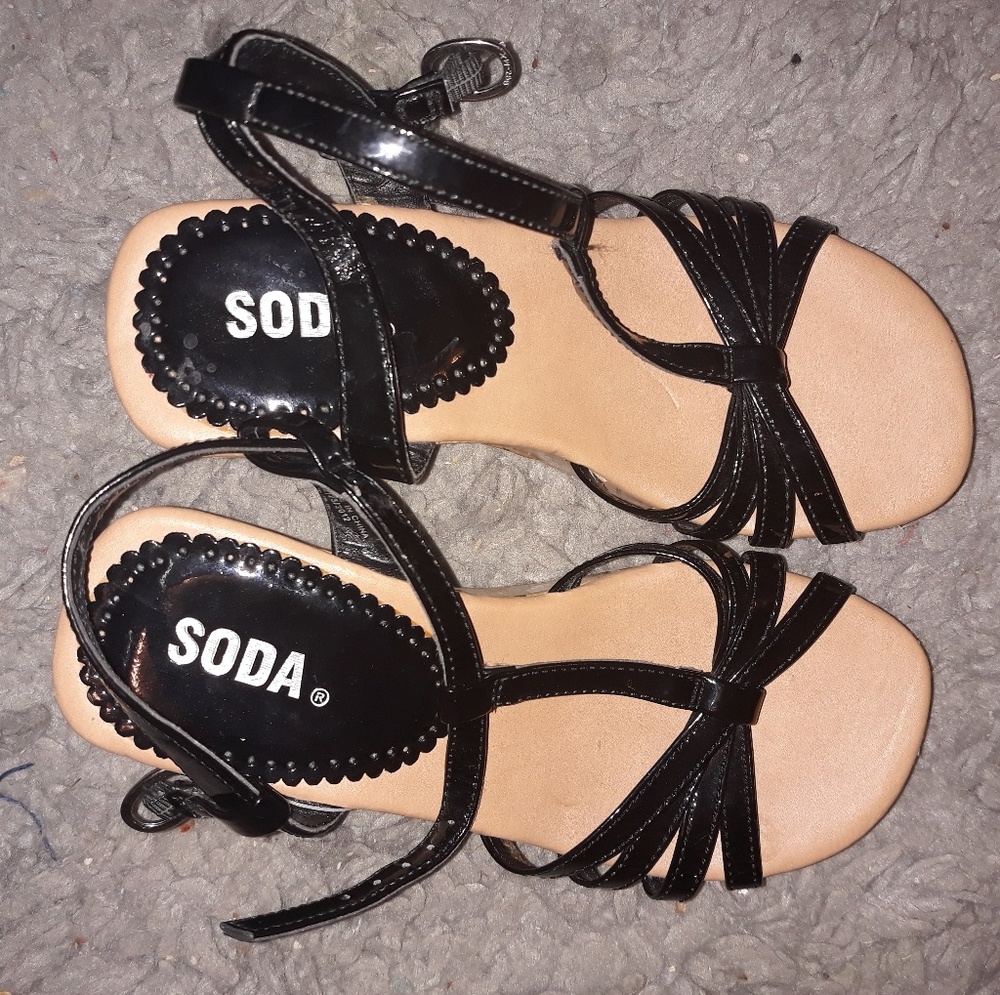 Kid heels